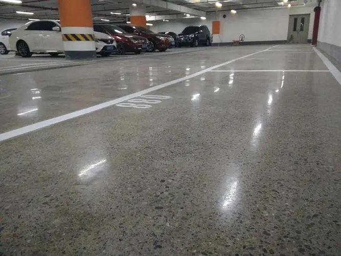 固化地坪施工工藝簡（jiǎn）述